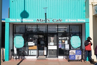 Mart's Cafe Nyngan